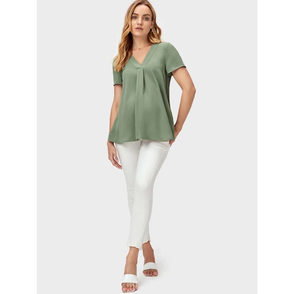 Maternity Solid V Neck short sleeve Blouse light green - Picture 6 of 11